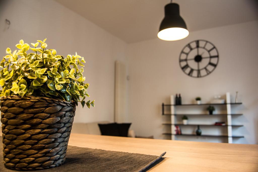 Home In City Palermo Luaran gambar