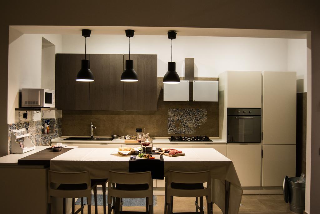 Home In City Palermo Luaran gambar